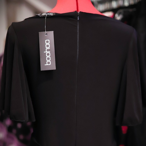 BooHoo Jumpsuit - Picture 2 of 4